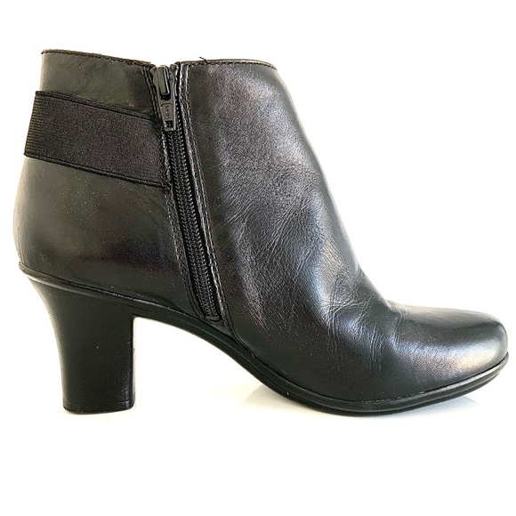 Women’s leather booties - Picture 3 of 6